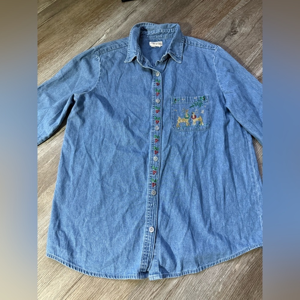 VTG Bobbie Brooks Denim Button-Up Shirt Christmas Embroidery Reindeer Sparkle L - Picture 3 of 7